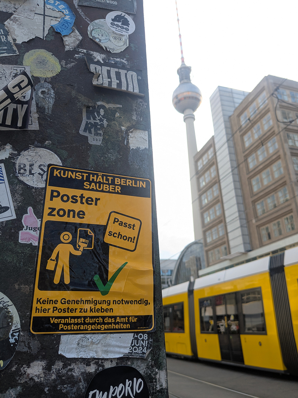 Berlin Paste Up Zone